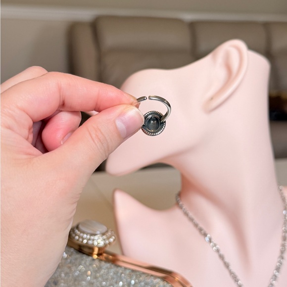 S925 Silver Statement Ring - Picture 10 of 11